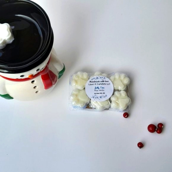 Christmas Scented Soy Wax Melts Christmas Eve Paw Shape 2.5oz great for gifts - Picture 7 of 7